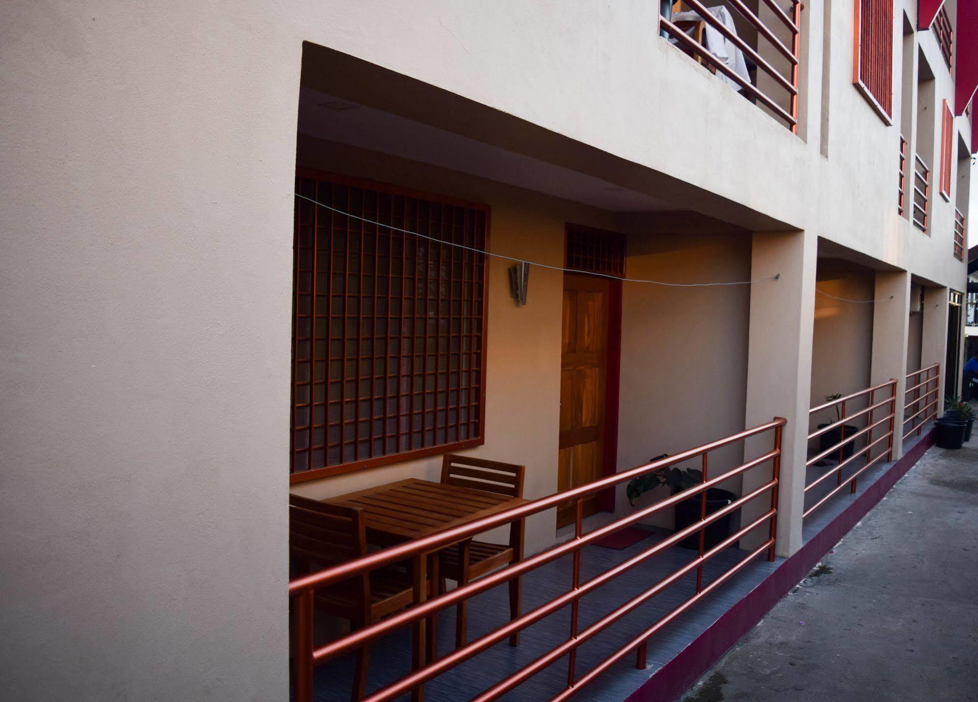 Al - Minhaj Service Apartments Nadi Ngoại thất bức ảnh